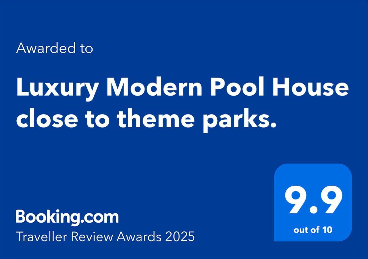 Luxury Modern Pool House Close To Theme Parks Four Bedrooms Holiday home Kissimmee